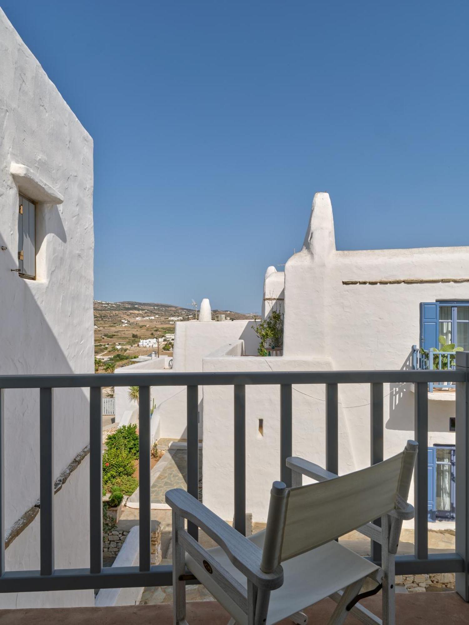 Amelie Villa With Pool And Amazing Sea Views, Paros Márpissa Extérieur photo